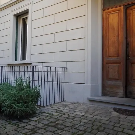 Alle Antiche Mura Apartment *